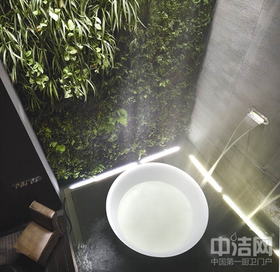 米蘭時尚的衛(wèi)浴展廳設(shè)計
