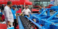普勞恩德(PLAUERN)參加2016新疆農(nóng)機(jī)博覽會